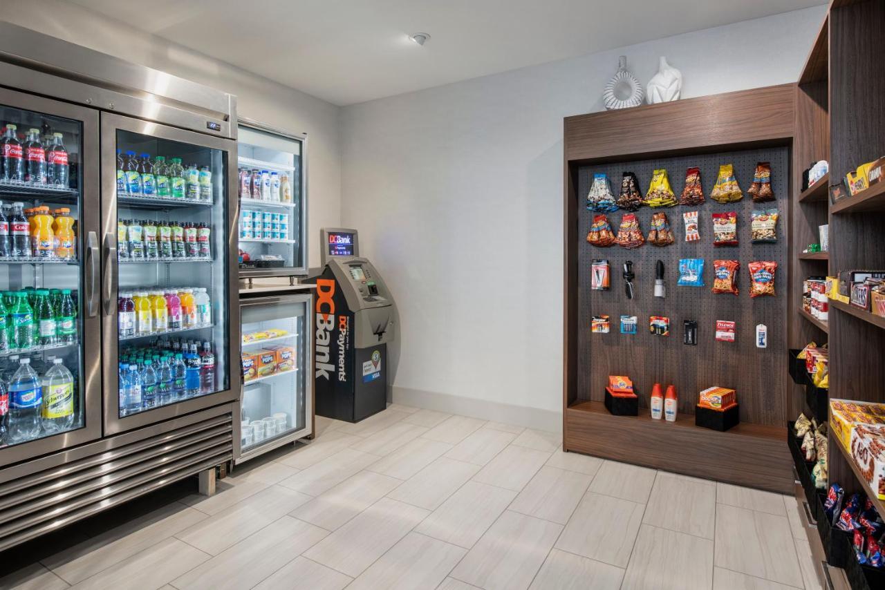 Holiday Inn Express & Suites Kelowna - East By Ihg Dış mekan fotoğraf